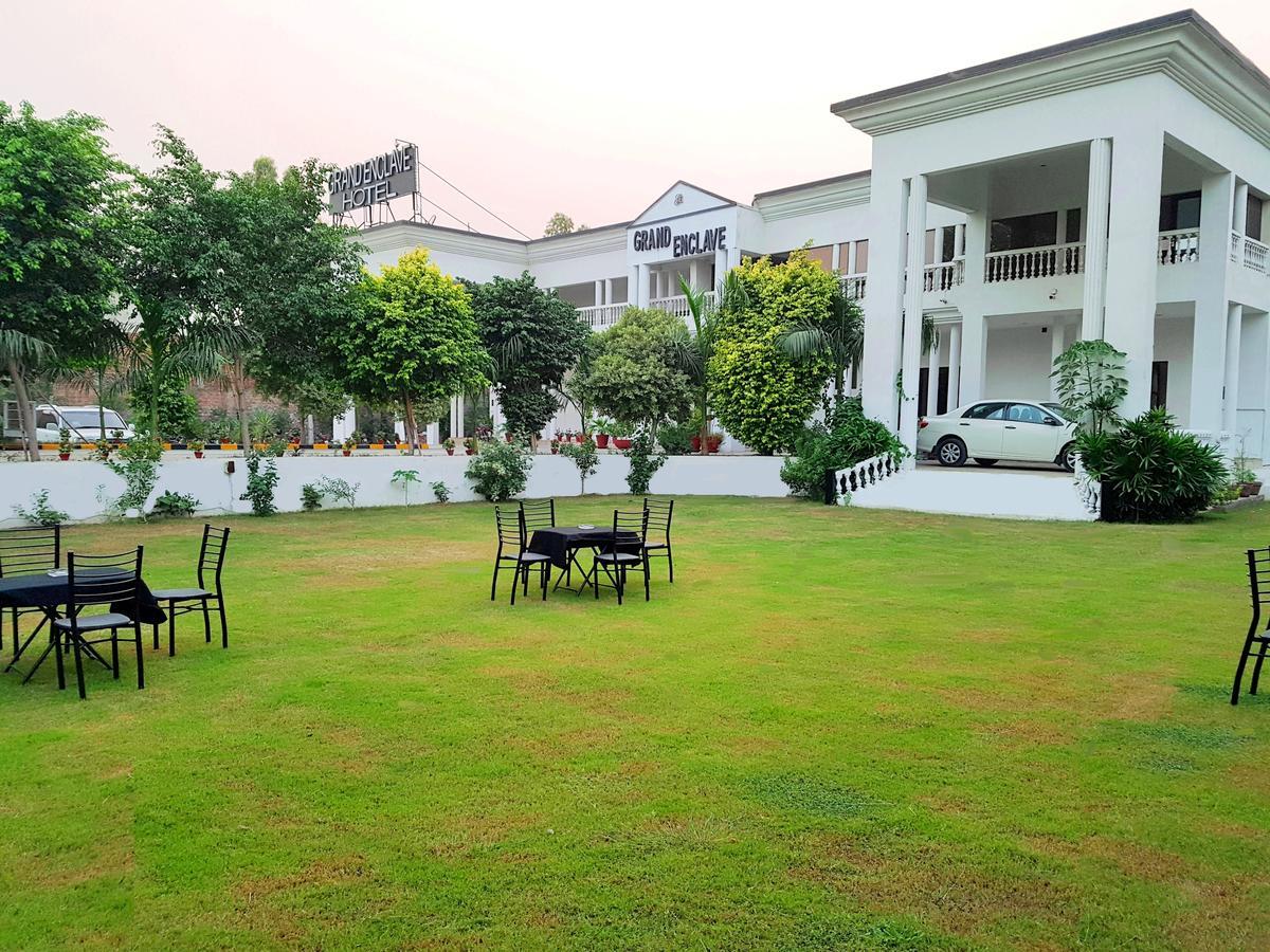 Grand Enclave Hotel Lahore Exterior foto