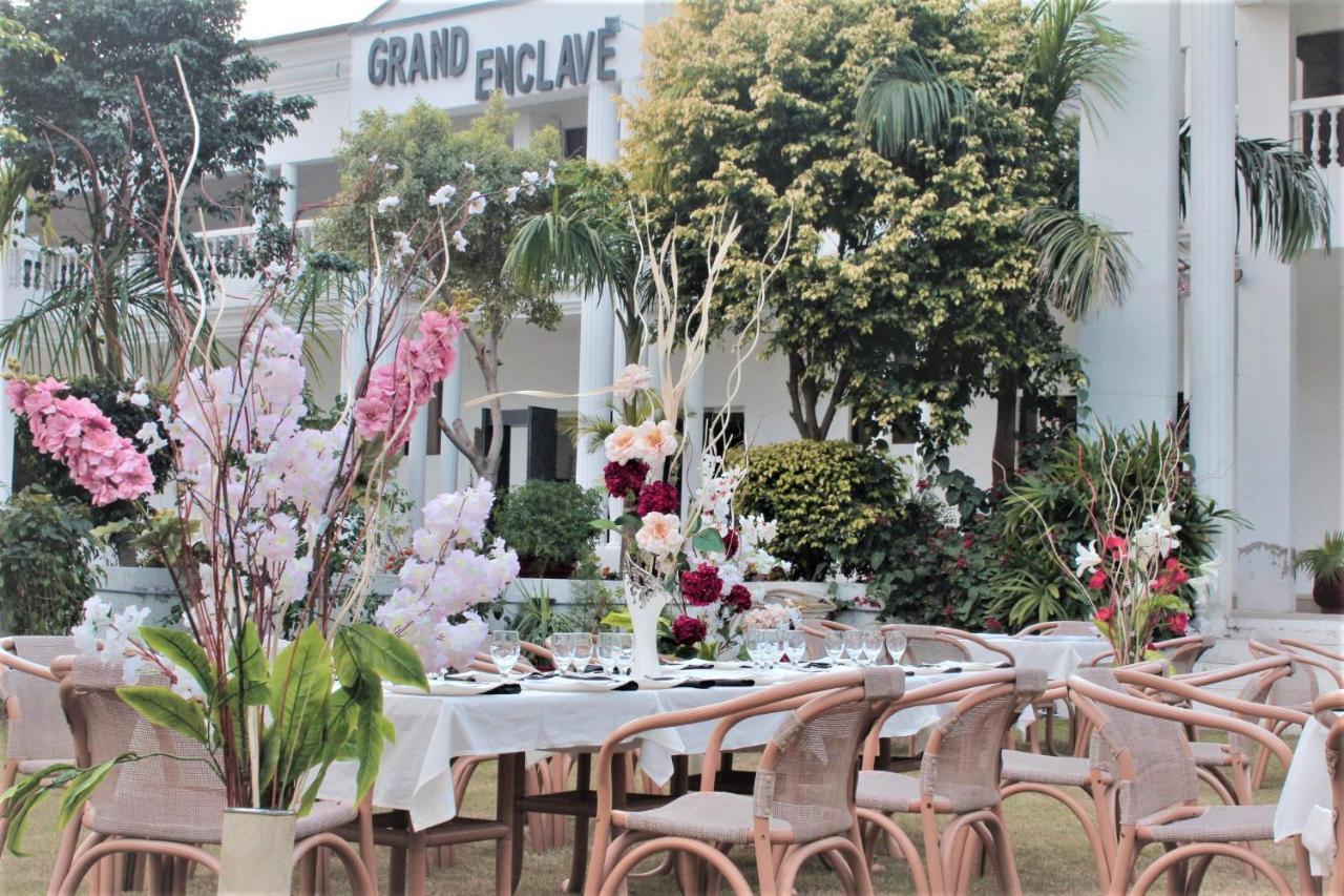 Grand Enclave Hotel Lahore Exterior foto